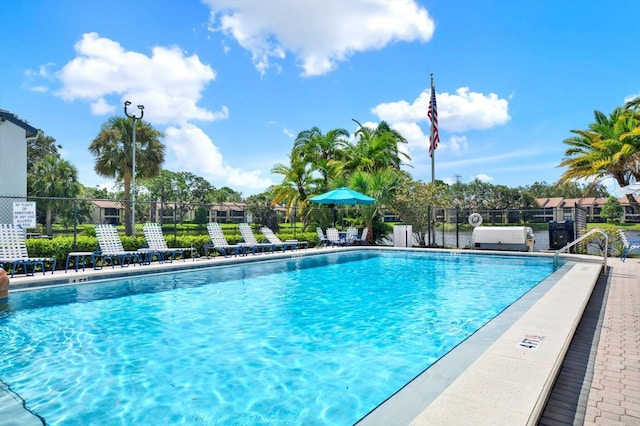 250 Cypress Ln, Oldsmar, FL 34677 - view of community pool
