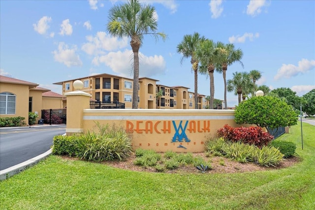4333 Bayside Village Dr Unit 127, Tampa, FL 33615 - photo 1