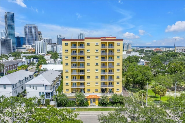 316 8th St S Unit 204, Saint Petersburg, FL 33701 - photo 1