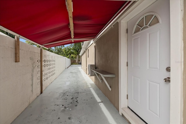 1712 W Atkinson St, Tampa, FL 33604 - view of patio / terrace