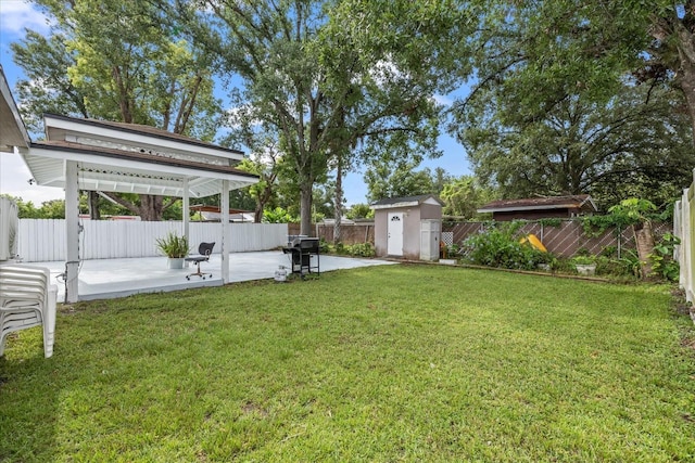 1712 W Atkinson St, Tampa, FL 33604 - fenced backyard with a patio area and a shed