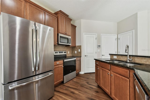 8320 Manor Club Cir Unit 2, Tampa, FL 33647 - photo 3