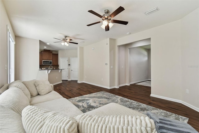 8320 Manor Club Cir Unit 2, Tampa, FL 33647 - photo 14