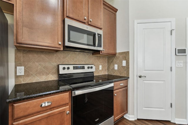 8320 Manor Club Cir Unit 2, Tampa, FL 33647 - photo 17