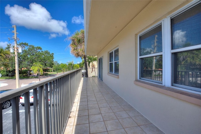 3753 46th Ave S Unit 10, Saint Petersburg, FL 33711 - view of balcony