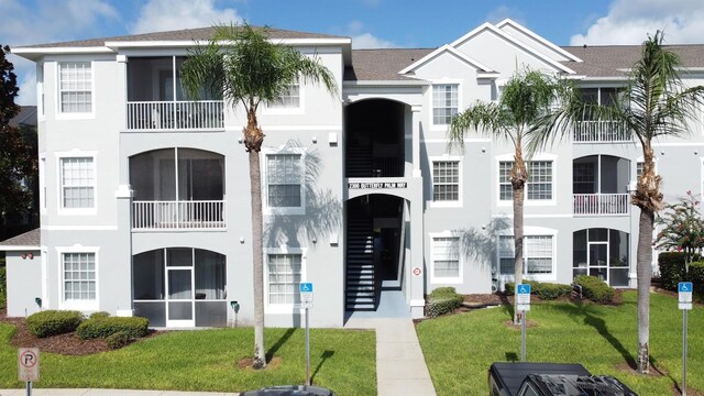 2300 Butterfly Palm Way Unit 204, Kissimmee, FL 34747 - view of building exterior