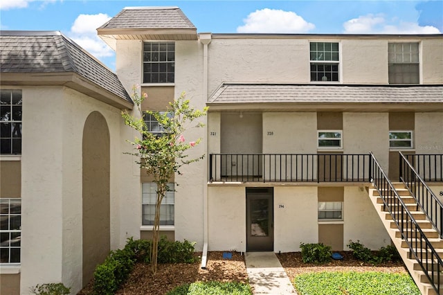 809 Russell Ln Unit 321, Brandon, FL 33510 - view of property featuring stairway