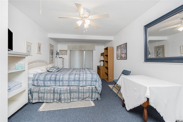 11596 SW Lemon Ave, Arcadia, FL 34269 - carpeted bedroom featuring a textured ceiling and a ceiling fan