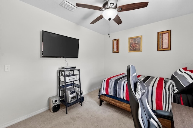 10409 Candleberry Woods Ln, Gibsonton, FL 33534 - carpeted bedroom featuring baseboards and a ceiling fan