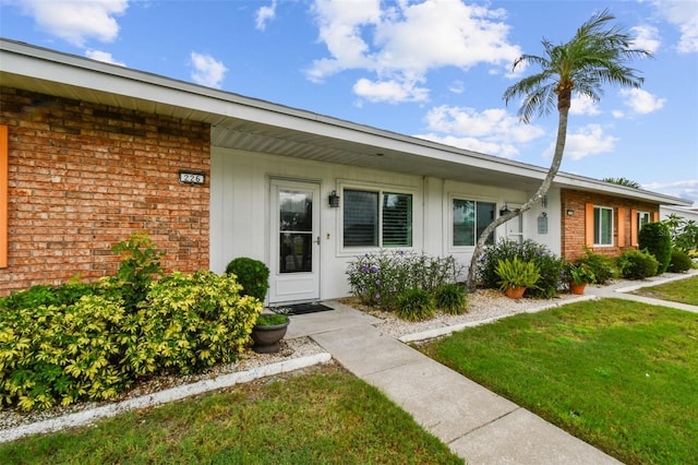 226 S Pebble Beach Blvd Unit 31, Sun City Center, FL 33573 - photo 3