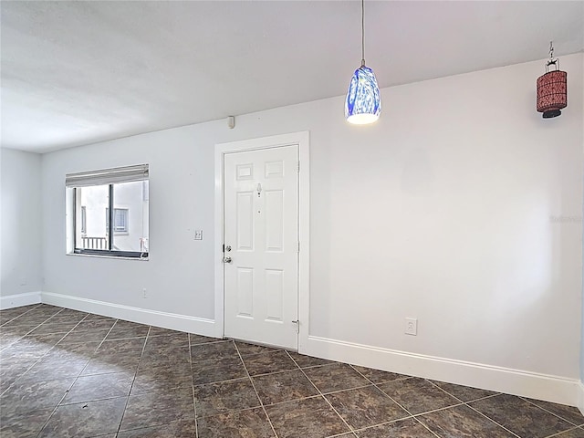 11718 Raintree Village Blvd Unit C, Temple Terrace, FL 33617 - foyer entrance featuring baseboards