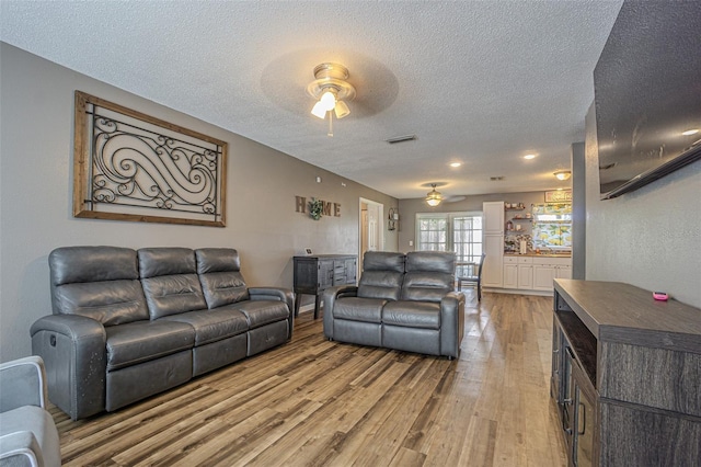 5905 April St E, Lakeland, FL 33812 - photo 7