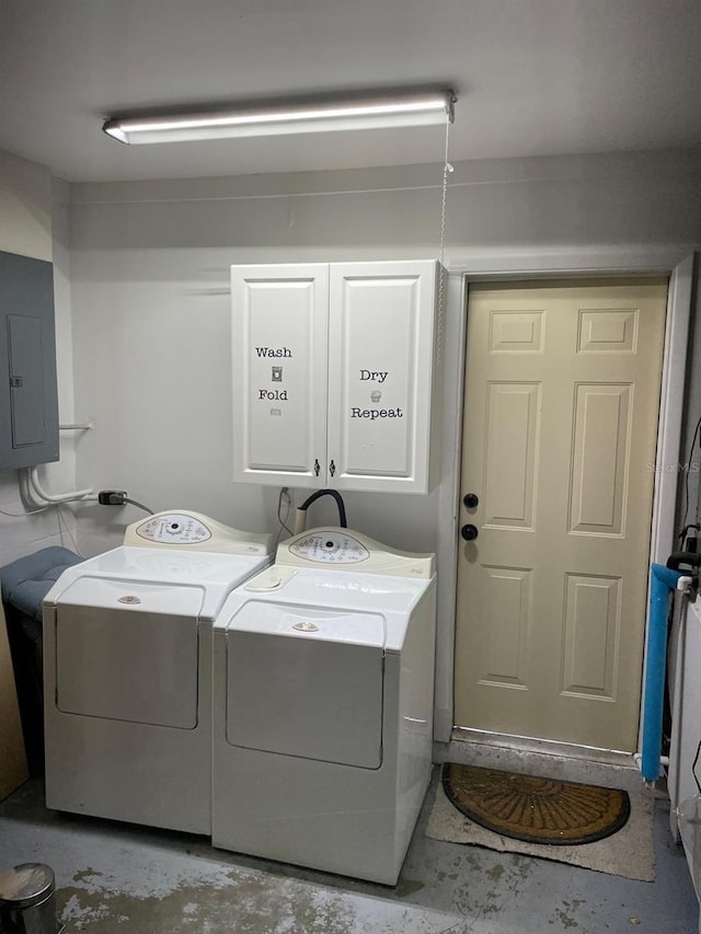 408 Blueberry Ln, Brandon, FL 33510 - laundry room featuring electric panel and washing machine and dryer