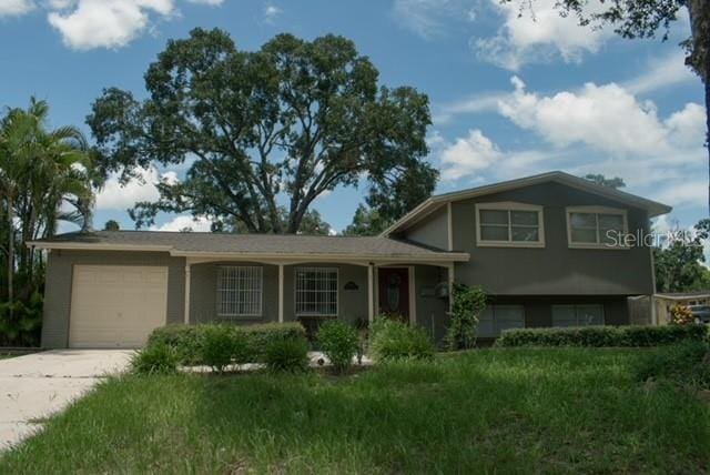 408 Blueberry Ln, Brandon, FL 33510 - photo 1