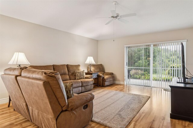 31102 Wrencrest Dr, Wesley Chapel, FL 33543 - photo 10