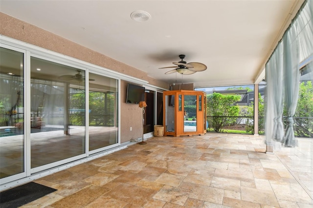 4214 Deepwater Ln, Tampa, FL 33615 - photo 10