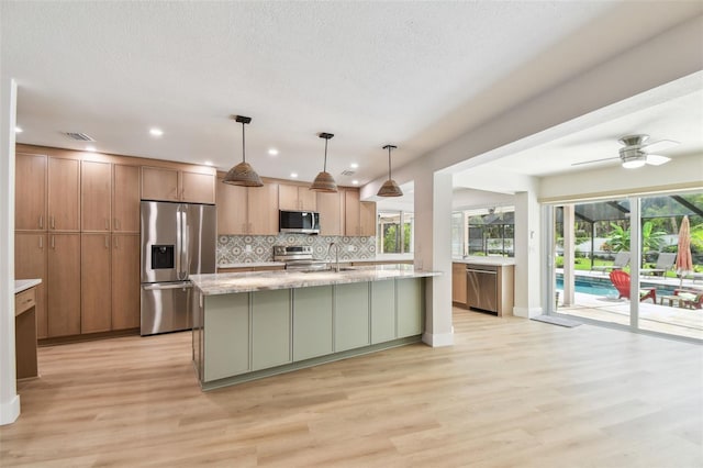 4214 Deepwater Ln, Tampa, FL 33615 - photo 33