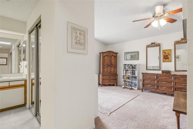 699 Malta Ct NE, Saint Petersburg, FL 33703 - photo 32