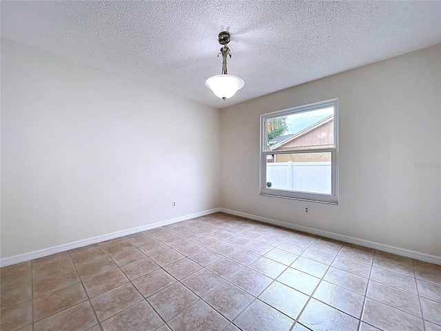 2776 Wesleyan Dr, Palm Harbor, FL 34684 - photo 25
