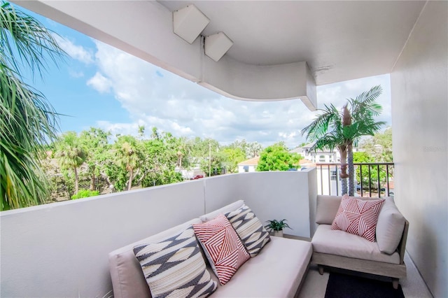 4141 Bayshore Blvd Unit 304, Tampa, FL 33611 - view of balcony