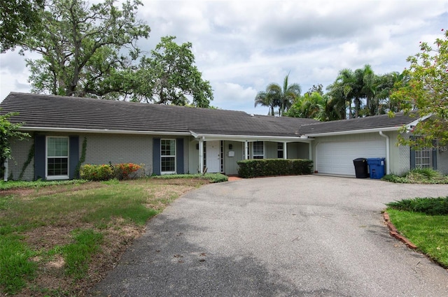 3275 Walnut St NE, Saint Petersburg, FL 33704 - photo 1