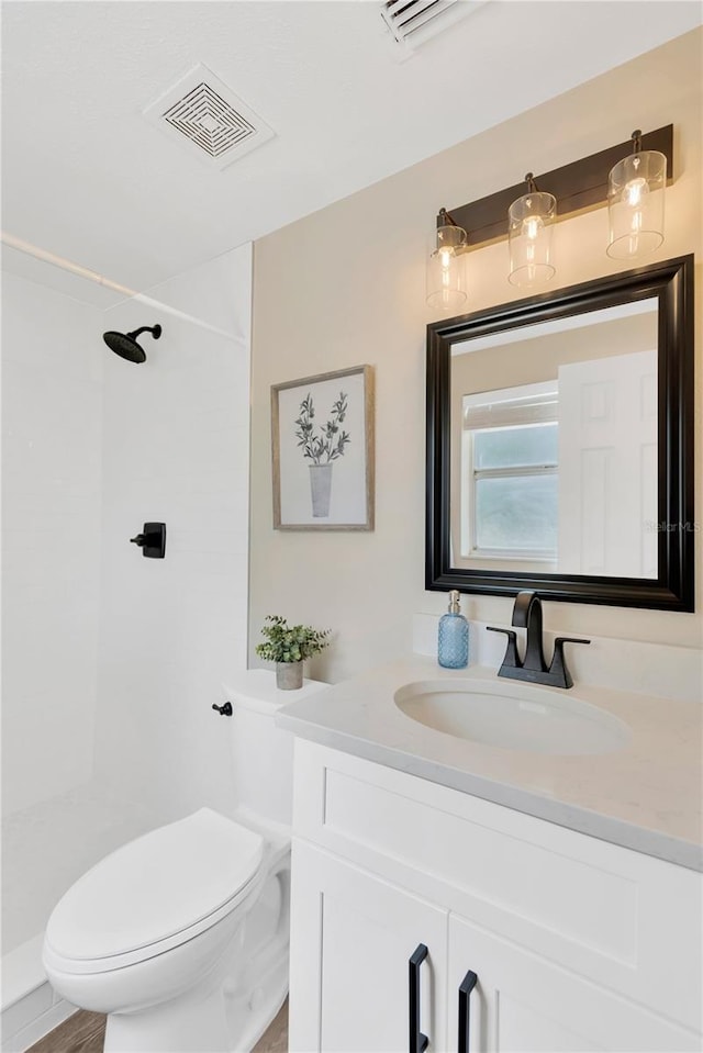 4723 Bloomingdale Ave, Valrico, FL 33596 - bathroom with vanity and tiled shower