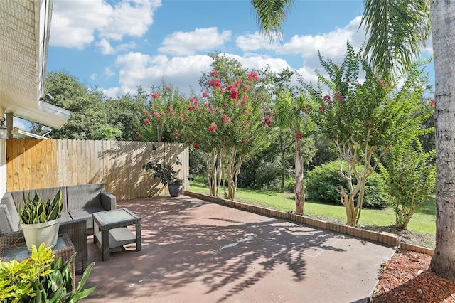 923 April Hills Blvd, Lady Lake, FL 32159 - view of patio