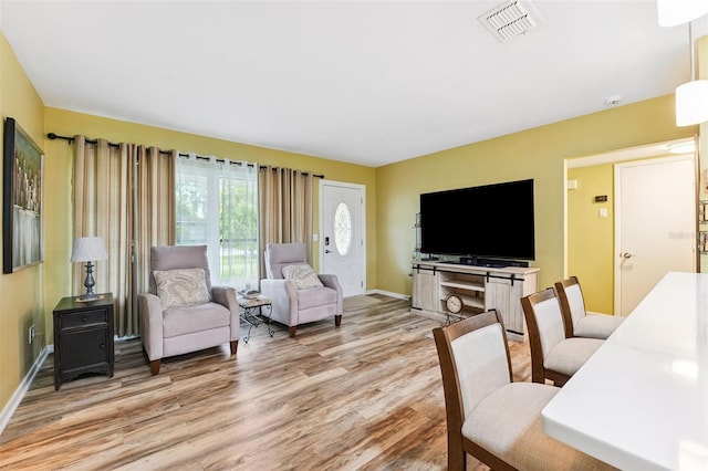 1321 Lynn Ave, Clearwater, FL 33755 - photo 2