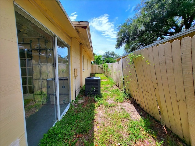 8609 N 11th St, Tampa, FL 33604 - view of fenced backyard