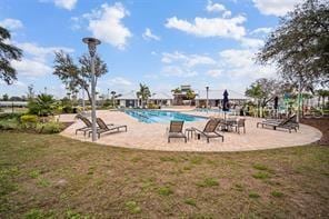 13332 Wildflower Meadow Dr, Riverview, FL 33579 - photo 27