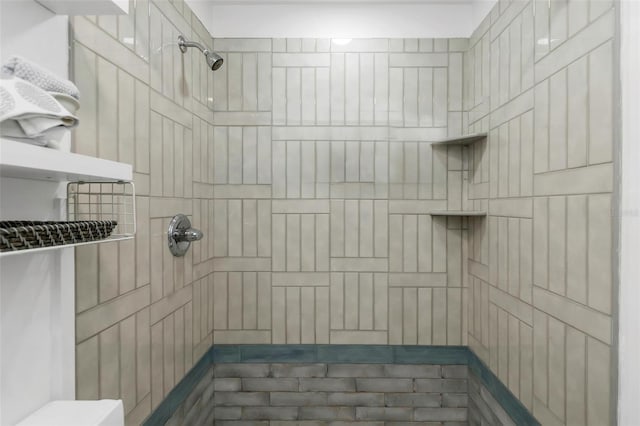 2630 St Josephs Dr W, Dunedin, FL 34698 - bathroom with a tile shower