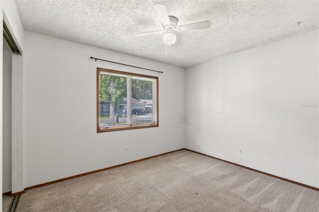 2147 Colonial Blvd W, Palm Harbor, FL 34683 - photo 23