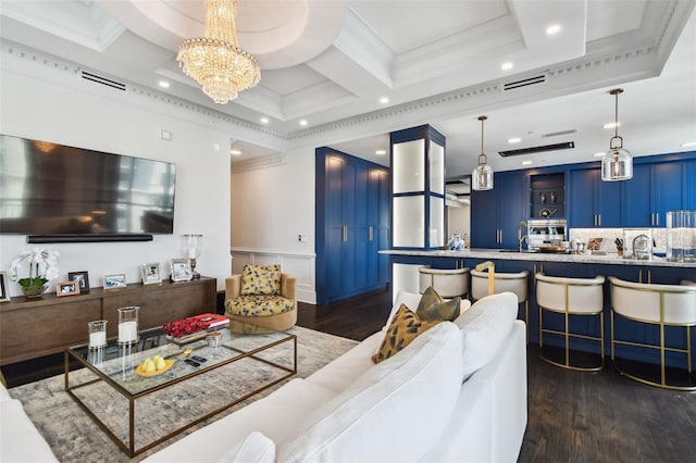 450 Knights Run Ave Unit 2004, Tampa, FL 33602 - living room featuring dark wood finished floors, a chandelier, recessed lighting, and ornamental molding