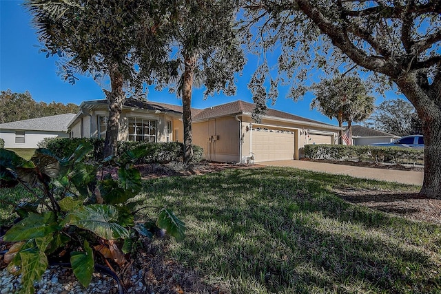 29417 Caddyshack Ln, San Antonio, FL 33576 - ranch-style house with an attached garage, driveway, and a front lawn