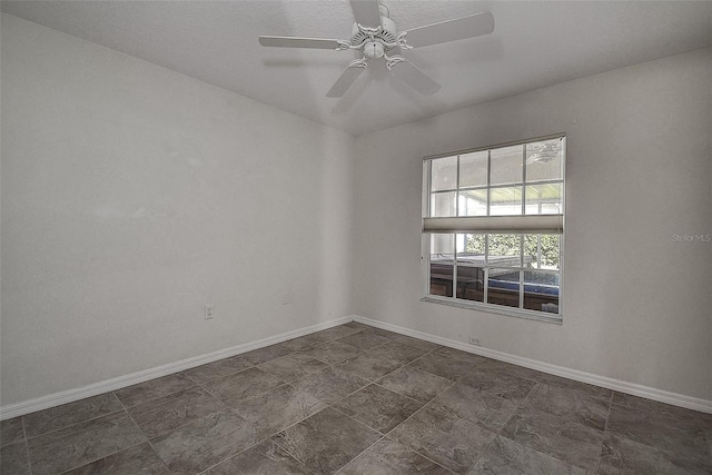 29417 Caddyshack Ln, San Antonio, FL 33576 - unfurnished room with baseboards and a ceiling fan