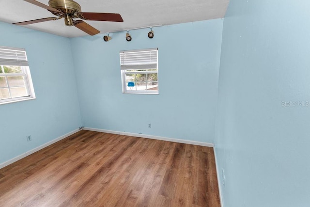 6261 20th St S, Saint Petersburg, FL 33712 - photo 30