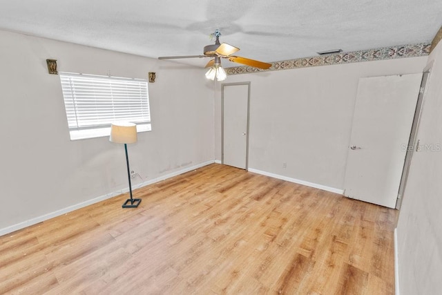 6261 20th St S, Saint Petersburg, FL 33712 - photo 31