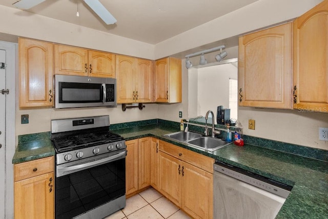 6261 20th St S, Saint Petersburg, FL 33712 - photo 39