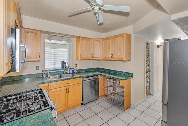 6261 20th St S, Saint Petersburg, FL 33712 - photo 41
