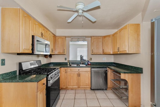 6261 20th St S, Saint Petersburg, FL 33712 - photo 42