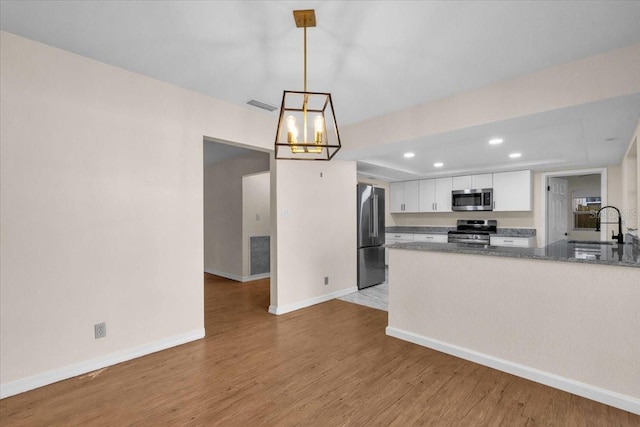 5136 68th St N, Saint Petersburg, FL 33709 - photo 8
