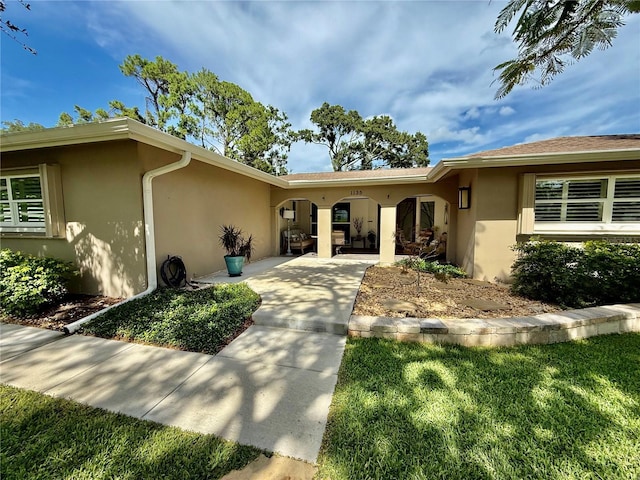 1135 Fountainhead Dr, Largo, FL 33770 - photo 2