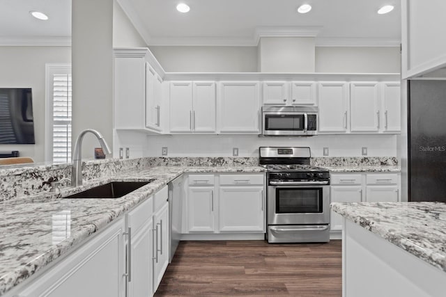 9804 Royce Dr, Tampa, FL 33626 - photo 17
