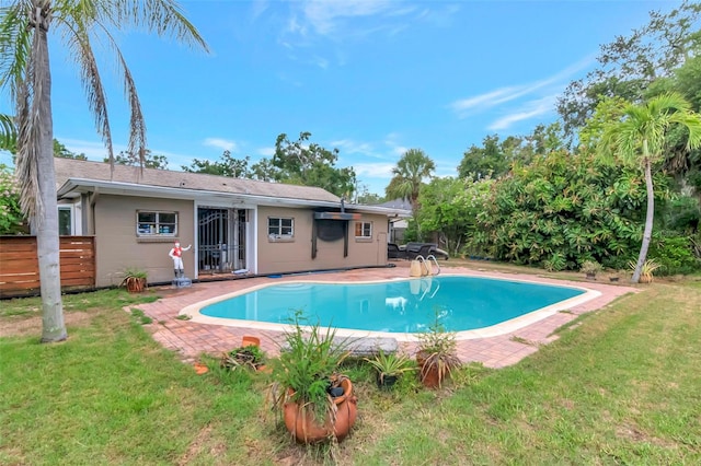 5101 W Neptune Way, Tampa, FL 33609 - view of swimming pool
