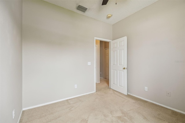 501 Royal Ridge St, Valrico, FL 33594 - spare room featuring light carpet and a ceiling fan