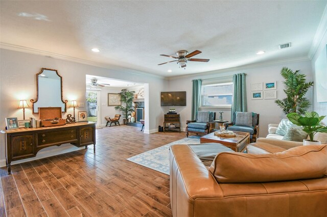 4740 Venetian Blvd NE, Saint Petersburg, FL 33703 - photo 8