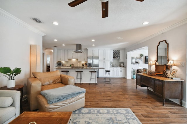4740 Venetian Blvd NE, Saint Petersburg, FL 33703 - photo 15