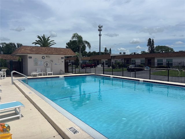 6125 Chesham Dr Unit 1, New Port Richey, FL 34653 - view of community pool