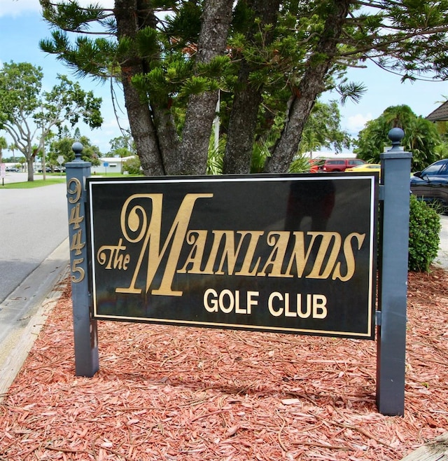 3643 Mainlands Blvd N, Pinellas Park, FL 33782 - view of community sign