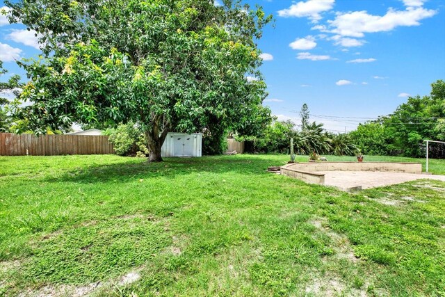 10711 Seminole Dr N, Saint Petersburg, FL 33708 - photo 25